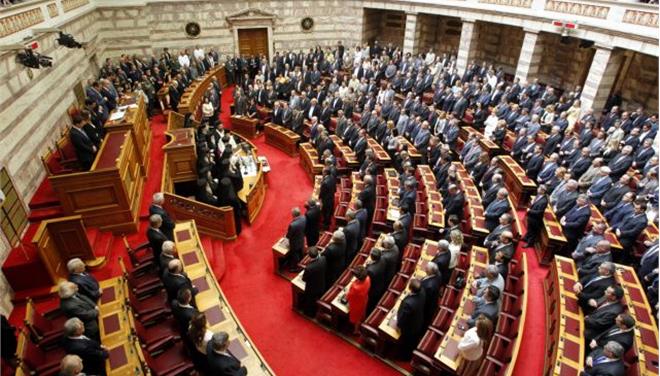 Βούτσης: Μείωση της βουλευτικής αποζημίωσης στον υπό κατάρτιση προϋπολογισμό της Βουλής