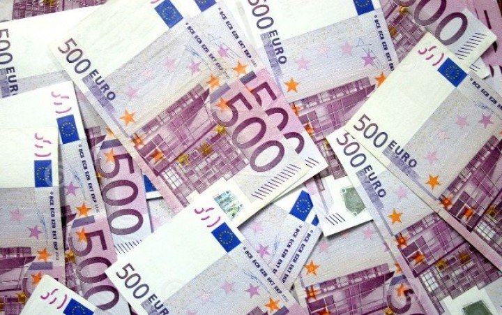 Αλεξιάδης: «Έρχεται» νομοσχέδιο για τη νομιμοποίηση των αδήλωτων χρημάτων