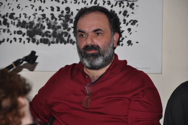 "Έφυγε" από τη ζωή ο δημοσιογράφος Γιώργος Ανανδρανιστάκης