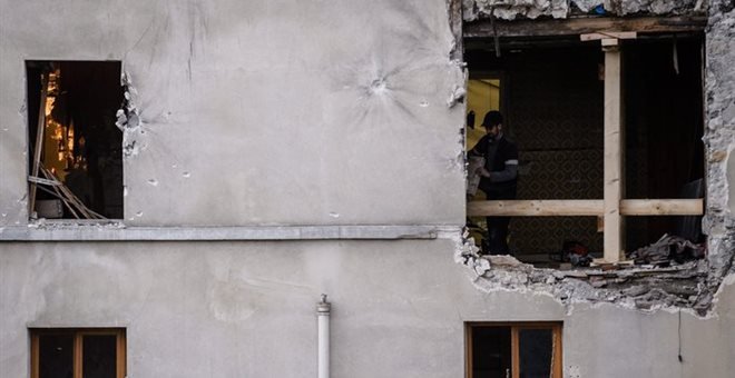 Ανατροπή: Άνδρας ο βομβιστής αυτοκτονίας στο διαμέρισμα του Σεν Ντενί