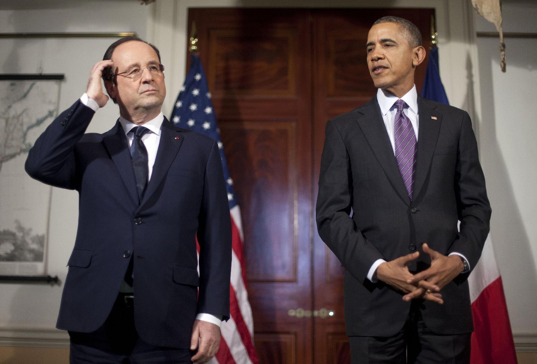 Συνάντηση Ομπάμα-Ολάντ: Είμαστε όλοι Γάλλοι, δήλωσε ο πρόεδρος των ΗΠΑ