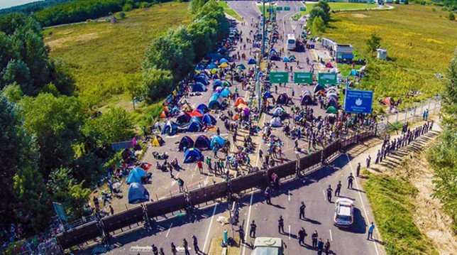 Η Ύπατη Αρμοστεία προειδοποιεί για τα αυξανόμενα ανθρωπιστικά προβλήματα στα συνοριακά περάσματα από την Ελλάδα στα Βαλκάνια