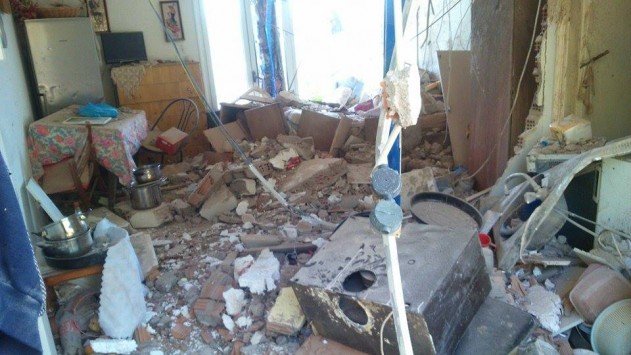 Eικόνες σοκ από το σπίτι που σκοτώθηκε η γυναίκα στη Λευκάδα (photos)