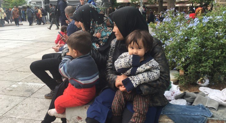 Μητροπολίτης Μυτιλήνης: Δεν έχουμε πια πού να θάψουμε τους νεκρούς πρόσφυγες