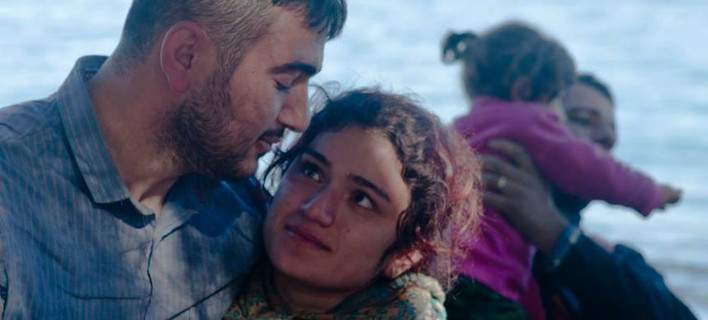 Λέσβος: To ζευγάρι προσφύγων που συγκίνησε με τον έρωτά του το διαδίκτυο