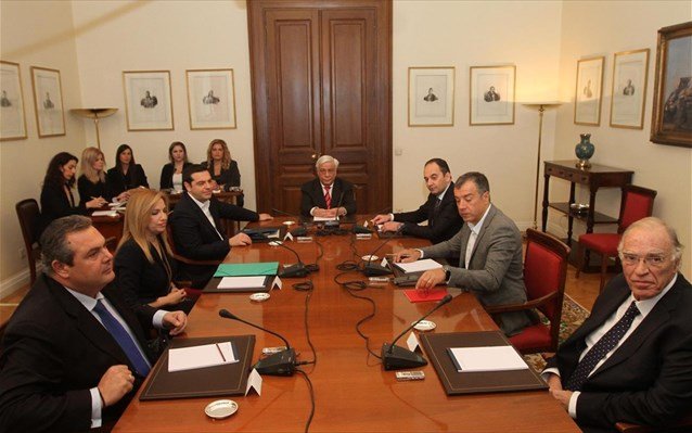 Ολοκληρώθηκε το μαραθώνιο συμβούλιο των πολιτικών αρχηγών - ''Χάος'' στο ασφαλιστικό