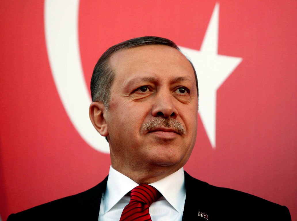 Τουρκία: Ο Ερντογάν συγκαλεί σύσκεψη μετά την ανοιχτή επιστολή απόστρατων ναυάρχων
