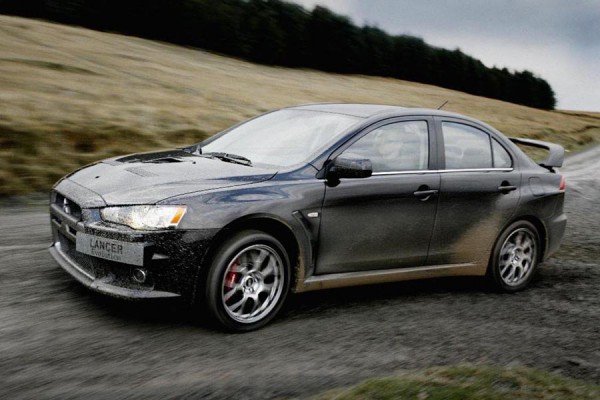 Η Mitsubishi καταργεί Lancer και Pajero λόγω νέων SUV-Crossover