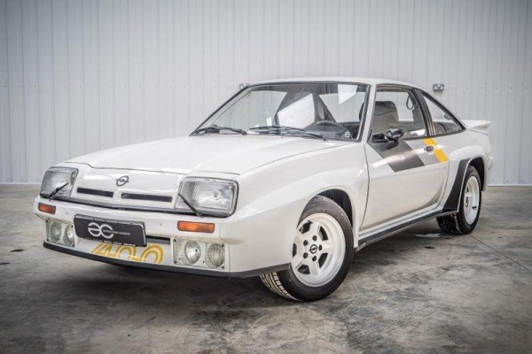 Προς πώληση σπάνιο Opel Manta 400 του 1982 με 58.700 χλμ.