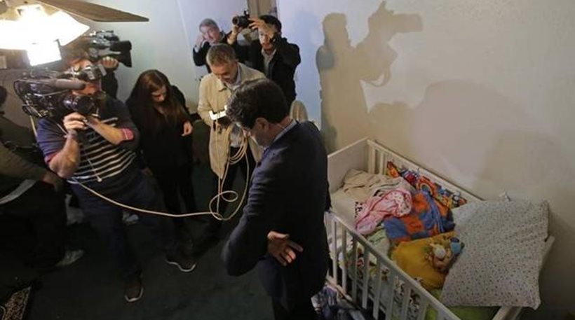 «Eισβολή» δημοσιογράφων στο σπίτι των τρομοκρατών του Σαν Μπερναρνίνο