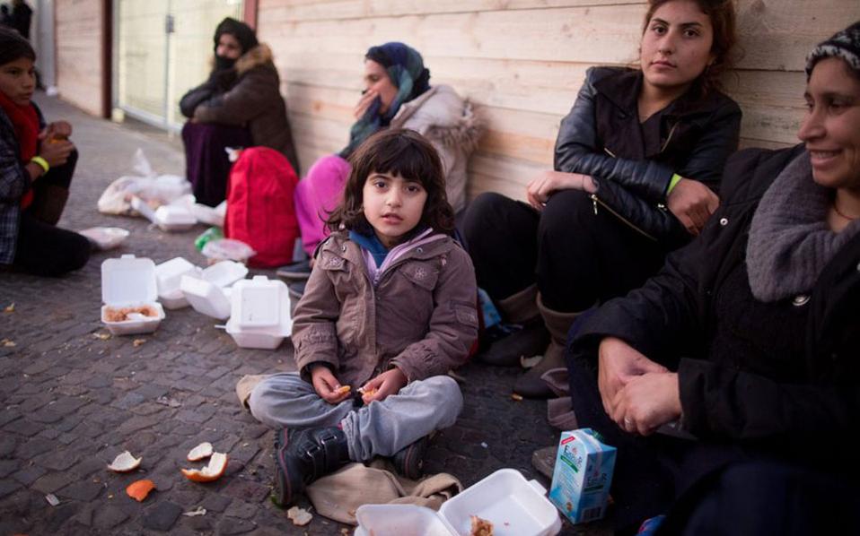 Επίθεση με μολότοφ εναντίον κέντρου υποδοχής προσφύγων, στη Γερμανία