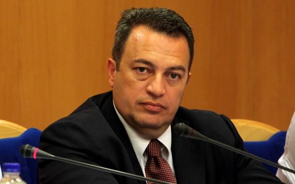 Ε. Στυλιανίδης: Υποστηρικτές υποψηφίων καλλιεργούν ότι το καραμανλικό στρατόπεδο σφιχταγκαλιάζεται με τον ΣΥΡΙΖΑ