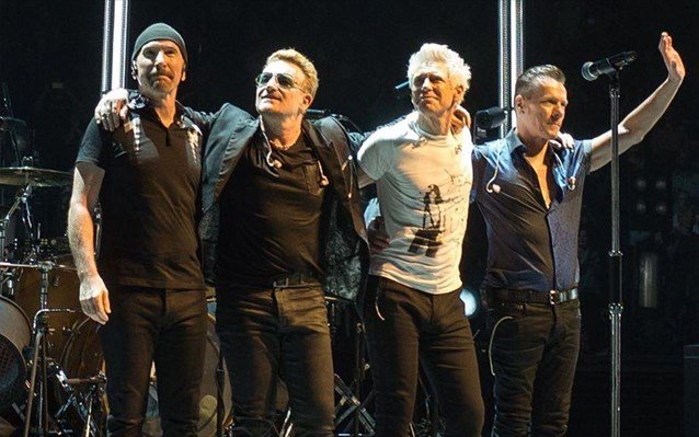 Συναυλία των U2 αφιερωμένη στα θύματα της τρομοκρατικής επίθεσης στη Γαλλία