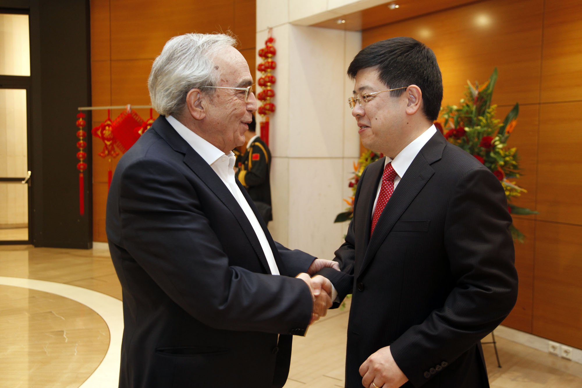 Ο Υπουργός Πολιτισμού και Αθλητισμού κ. Α. Μπαλτάς στον εορτασμό για την Κινέζικη Πρωτοχρονιά