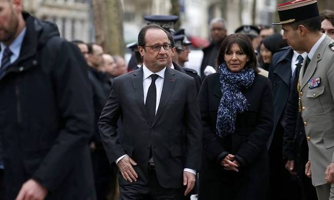 Διχασμένη η Γαλλία μετά τις τρομοκρατικές επιθέσεις