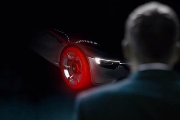 Νέο βίντεο και πρώτη φωτογραφία από το Opel GT Concept