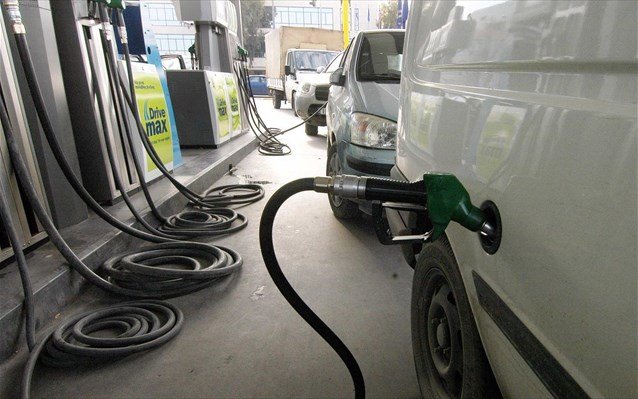 Για αδικαιολόγητες τιμές στα καύσιμα κάνει λόγο η ΠΟΠΕΚ