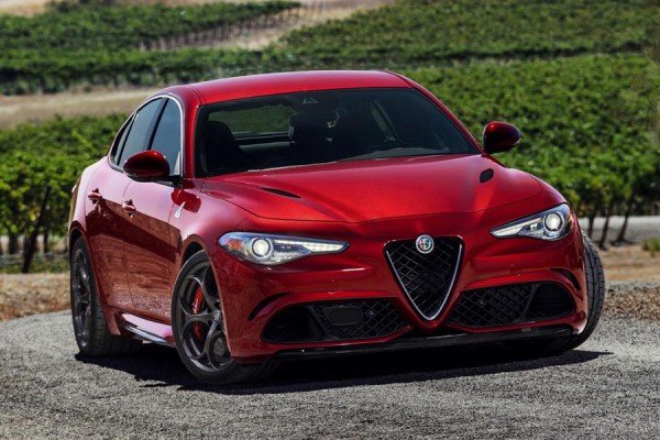 Γιατί η Alfa Romeo καθυστερεί το λανσάρισμα της Giulia;