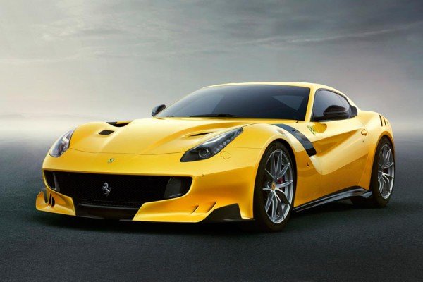 Η Ferrari πούλησε διπλάσια αυτοκίνητα από την Lamborghini