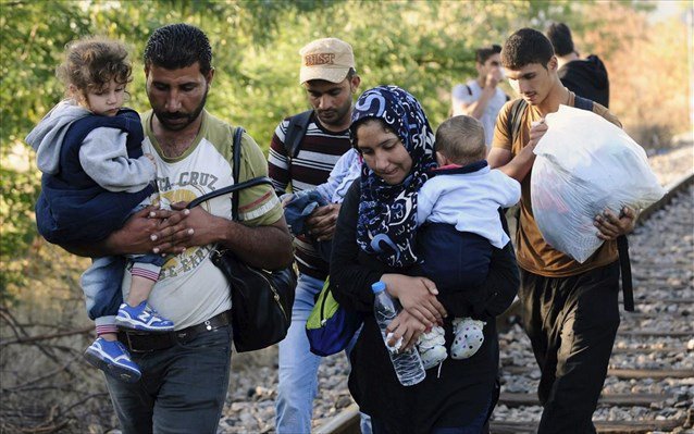 Περισσότεροι από 4.500  πρόσφυγες περιμένουν στην Ειδομένη
