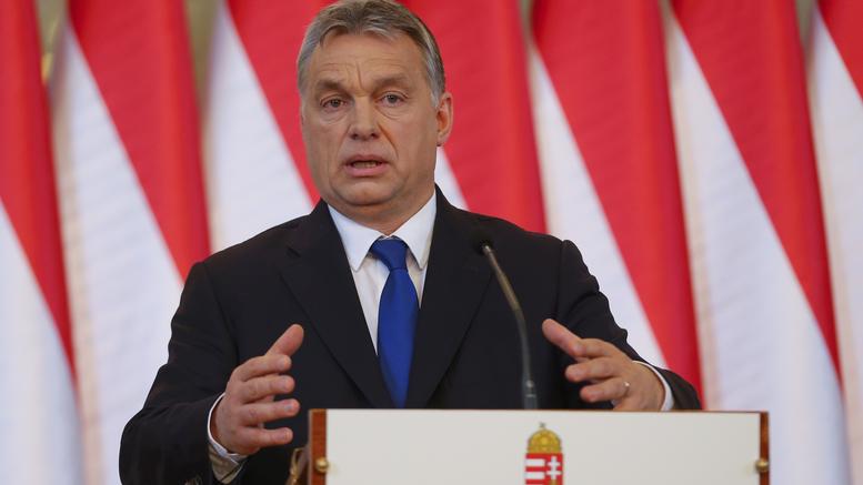 Η Ουγγαρία κάνει δημοψήφισμα για το αν θα δεχθεί τους πρόσφυγες