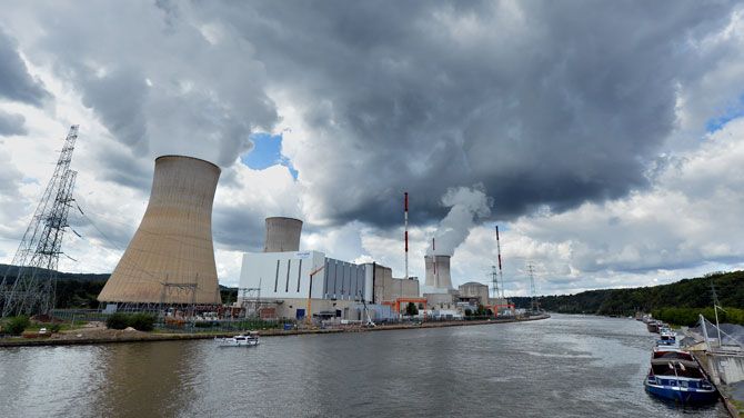 Συναγερμός στο Βέλγιο! Υποπτοι 11 υπάλληλοι σε πυρηνικό σταθμό