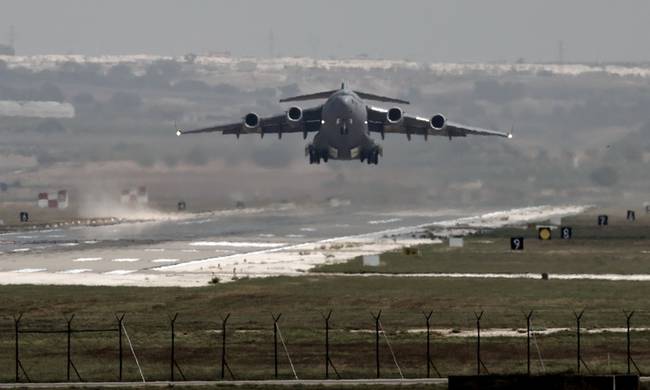Συρία: Οι ΗΠΑ διαψεύδουν ότι κατασκευάζουν αεροπορικές βάσεις στη βόρεια Συρία