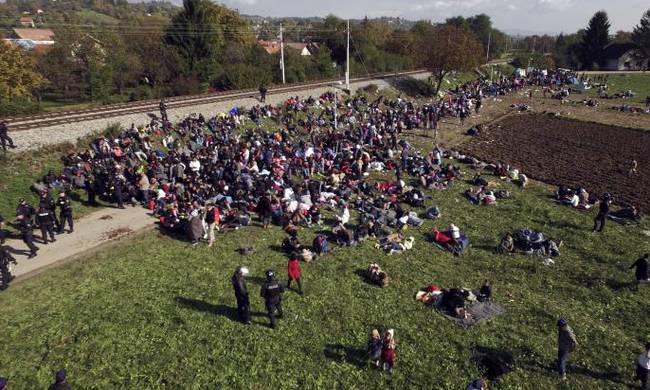 Ανέκδοτο: Η Σλοβενία θα αρχίσει να υποδέχεται πρόσφυγες από τον Απρίλιο – Δείτε πόσους θα πάρει