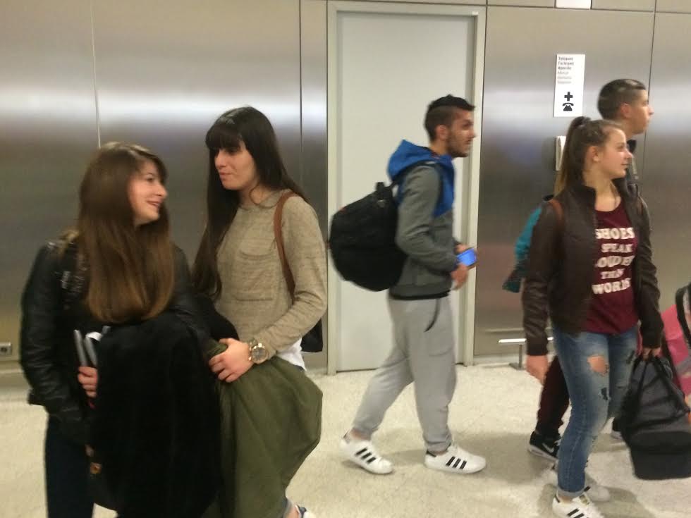Επέστρεψαν στην Αθήνα οι μαθητές που είχαν εγκλωβιστεί στο Ευρωπαϊκό Κοινοβούλιο