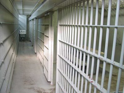 Φυλακές Γρεβενών: Χώρους συνεύρεσης ιδιωτικών στιγμών μεταξύ κρατουμένων με τις συντρόφους τους ανακοίνωσε ο Παρασκευόπουλος