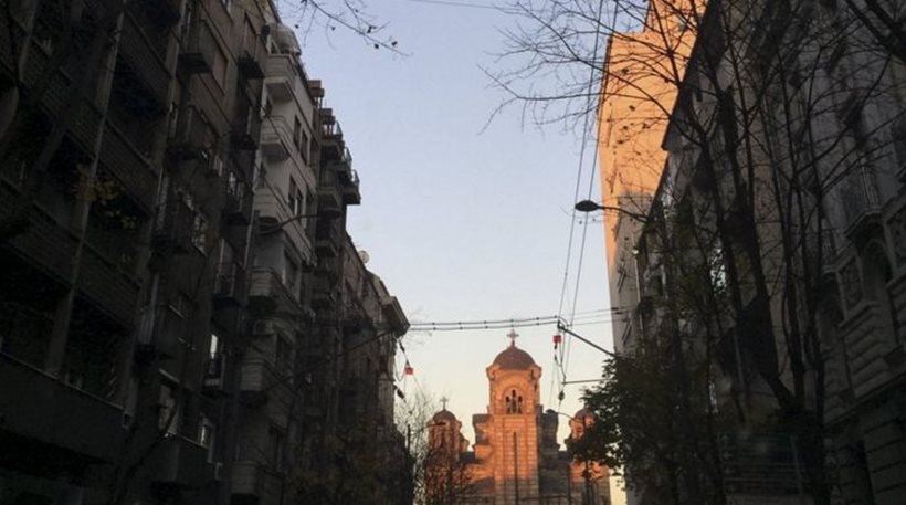 Έκτακτο: Ισχυρή έκρηξη στο Βελιγράδι – Φόβοι για βομβιστική επίθεση