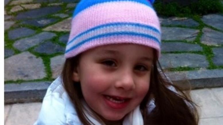 Διακόπηκε η δίκη για το θάνατο της μικρής Μελίνας Παρασκάκη για 25 Σεπτεμβρίου