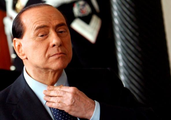 Ιταλία: Ο Σίλβιο Μπερλουσκόνι αποσύρει την υποψηφιότητά του για την προεδρία της ιταλικής δημοκρατίας