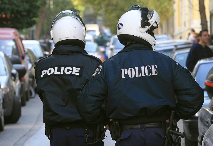 Θεσσαλονίκη: 15 συλλήψεις στη διάρκεια εκκένωσης κτηρίου υπό κατάληψη