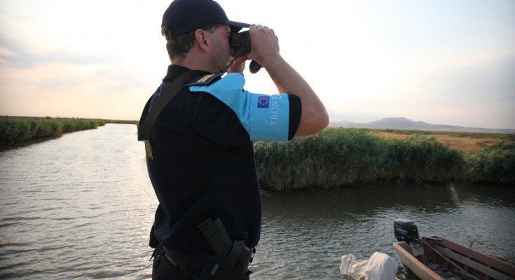 Frontex: Οι τρομοκράτες μπορεί να χρησιμοποιούν τις προσφυγικές ροές για να εισέλθουν στην Ε.Ε.