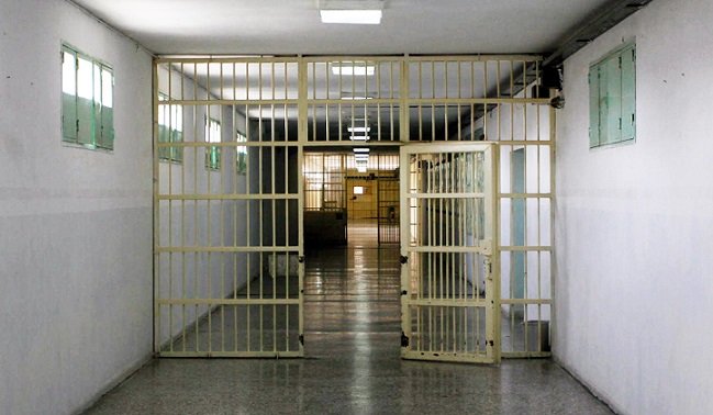 Πάτρα: Νεκρός στο κελί του βρέθηκε βιαστής ανήλικου