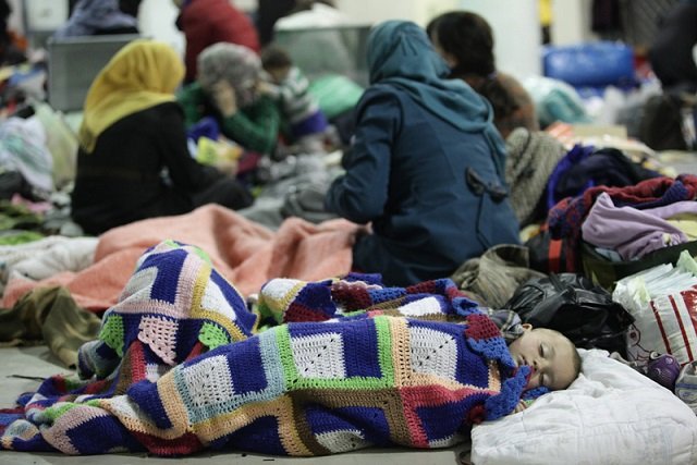 Αλαλούμ με το θέμα του εμβολιασμού των προσφύγων καταγγέλλουν οι παιδίατροι