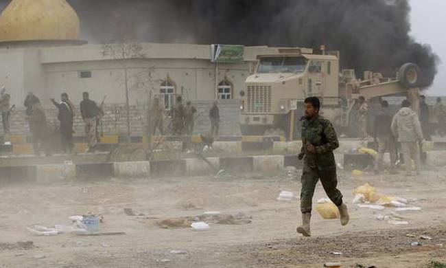 Ιρακινός στρατός: Ανακατάληψη της πόλης Χιτ που βρισκόταν στα χέρια του ISIS