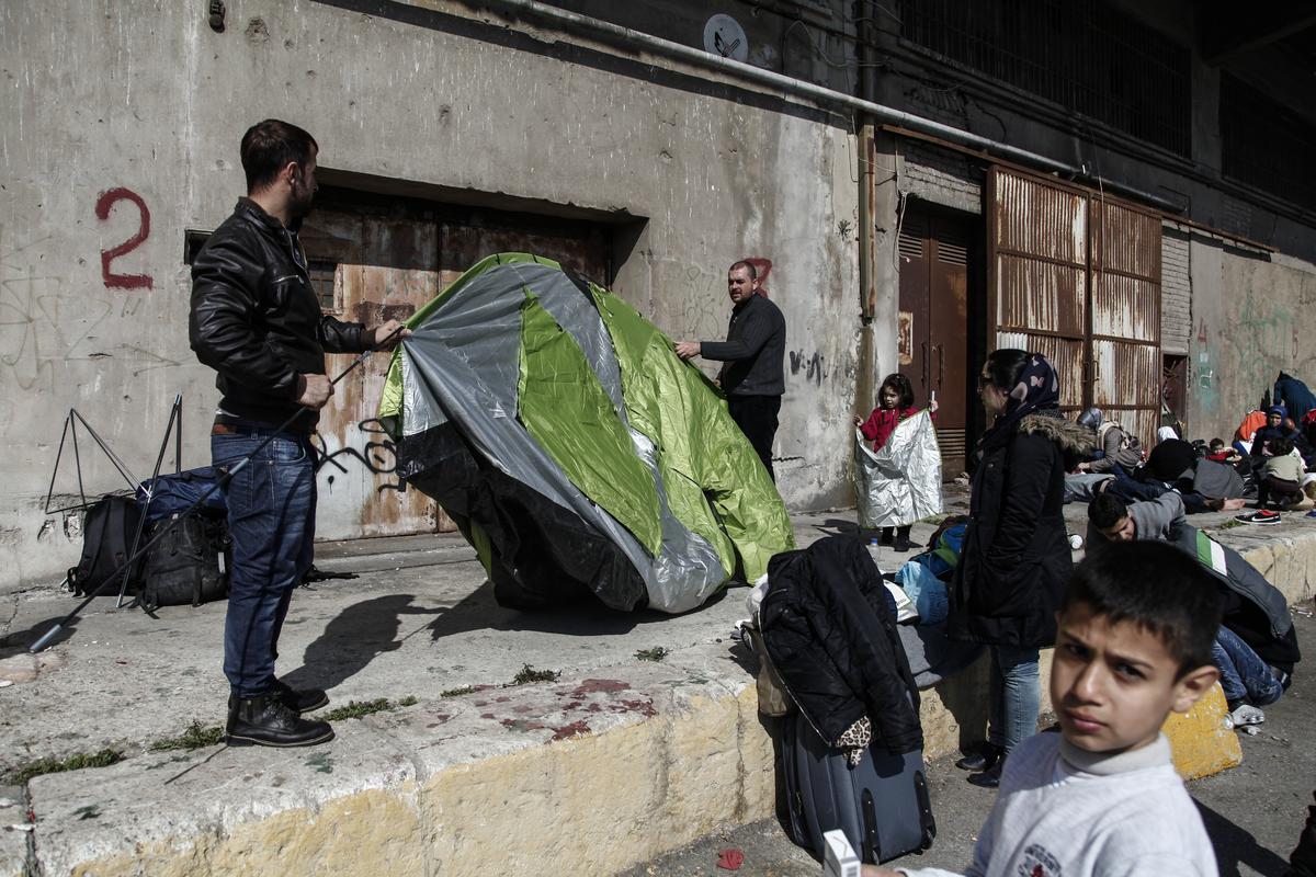 Έκτακτη χρηματοδότηση της Κομισιόν προς την Ελλάδα για το προσφυγικό - 83 εκατ. ευρώ