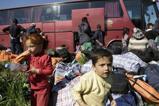 Ειδομένη: 15 λεωφορεία με πρόσφυγες αναχώρησαν το τελευταίο 48ωρο για τα κέντρα φιλοξενίας