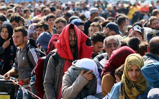 Υπό κατάληψη η Εγνατία από τους πρόσφυγες