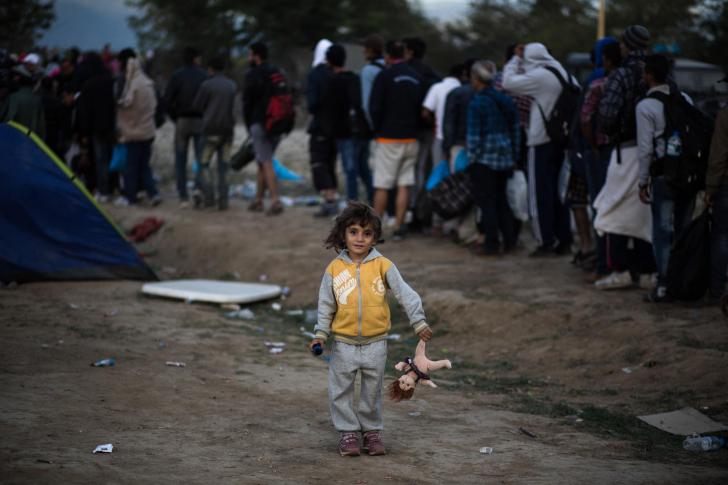 Με απώλειες Κατριβάνου & Χριστοδουλόπουλου υπερψηφίστηκε το νομοσχέδιο για το προσφυγικό