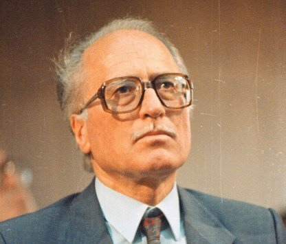 Απεβίωσε στα 93 ο πρώην υπουργός Νίκος Αθανασόπουλος