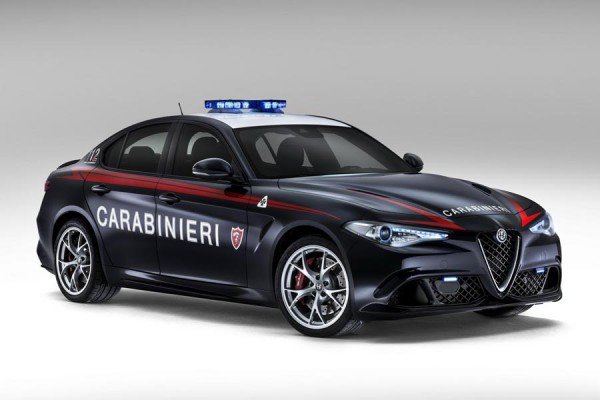 Δύο νέες Alfa Romeo Giulia QV για τους Ιταλούς Carabinieri!