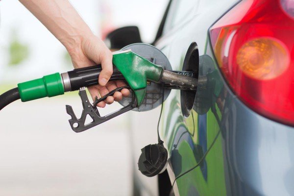 Πόσο θα ακριβύνουν τα καύσιμα με τους νέους φόρους