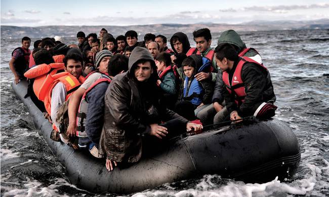Λιβύη: 850 μετανάστες σε μία ημέρα περισυνέλεξε η ακτοφυλακή από τη θάλασσα