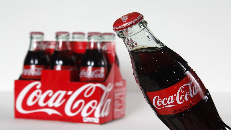Είκοσι χρήσεις της coca- cola που δεν μπορείς να φανταστείς