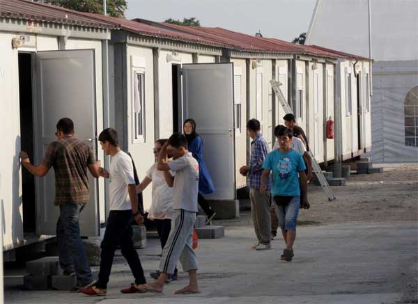 Γρεβενά: «Όχι» στη φιλοξενία προσφύγων από το δημοτικό συμβούλιο
