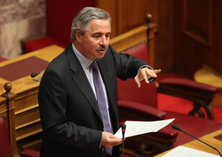 Γ. Μανιάτης: «Δεν έχουμε καμία σχέση με τον ΣΥΡΙΖΑ που εφαρμόζει νεοφιλελεύθερες μνημονιακές πολιτικές»