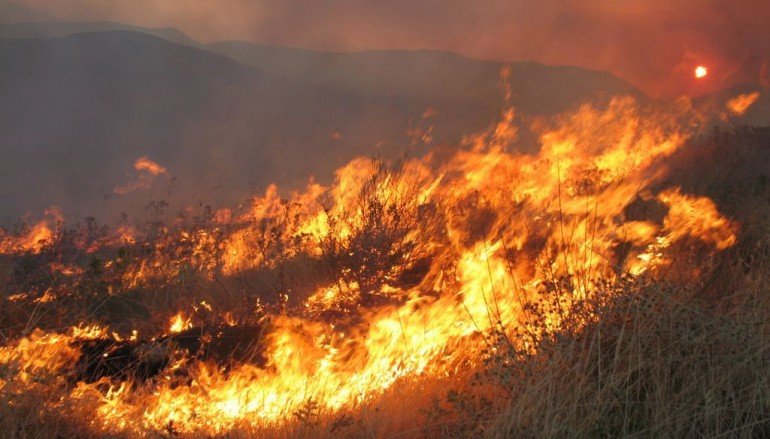 Μαδρίτη: Εκκένωση περιοχής από 9.000 κατοίκους λόγω μεγάλης πυρκαγιάς